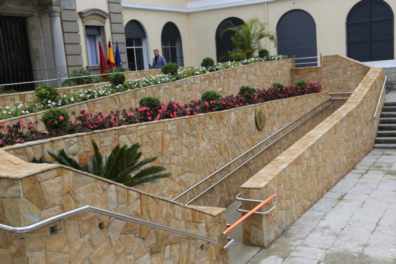 épouse du Consul général d'Espagne