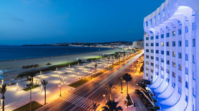 Façade de l'hôtel - Sport Bar du Kenzi Solazur