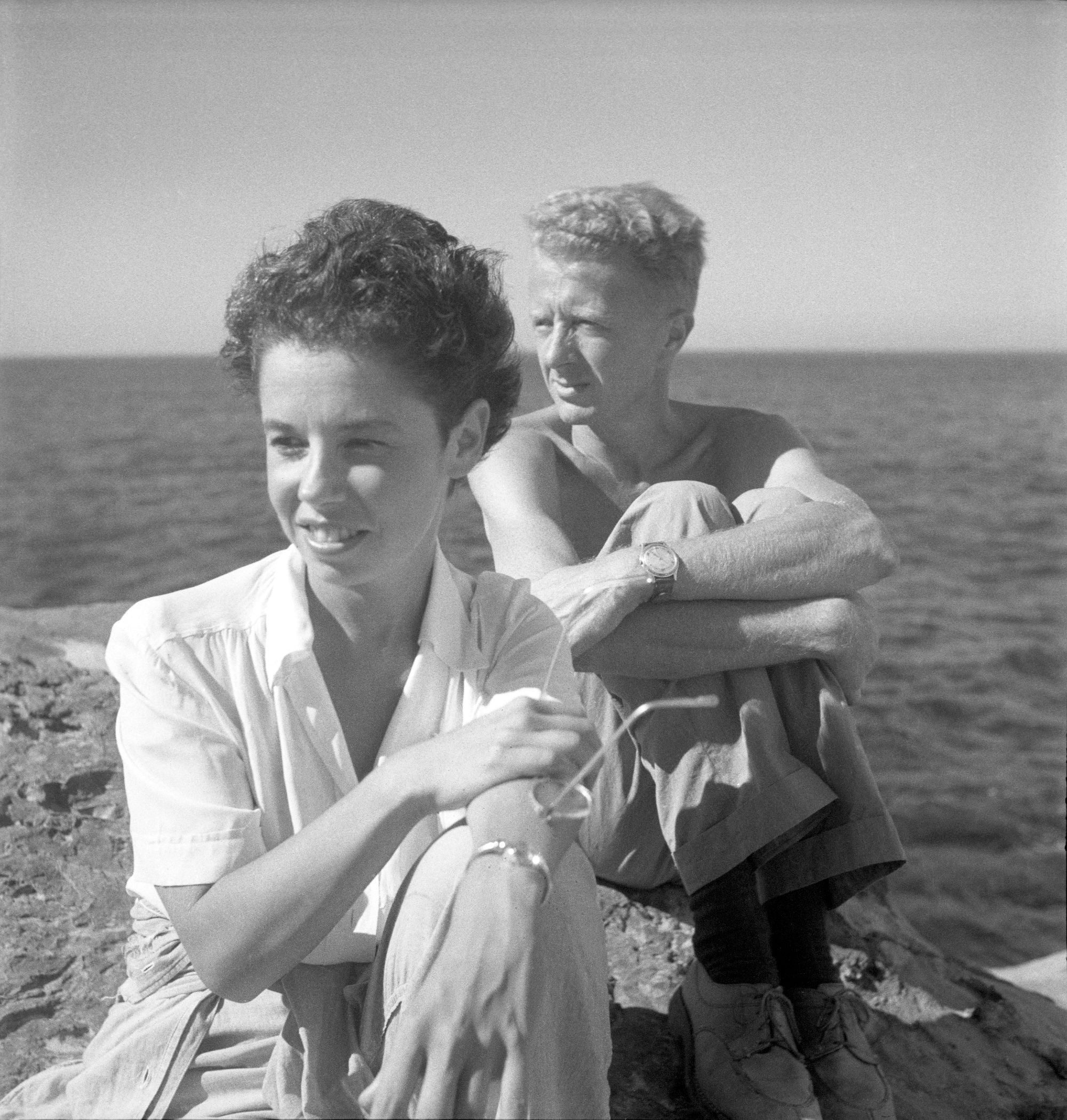 Jane et Paul bowles au bord de la mer de Tanger la mythique