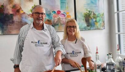 Tim McTighe fondateur de Blue Door Cuisine