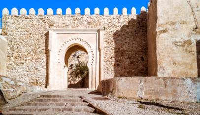 Kasbah historique de Tanger, symbole du tourisme au Maroc et en Espagne